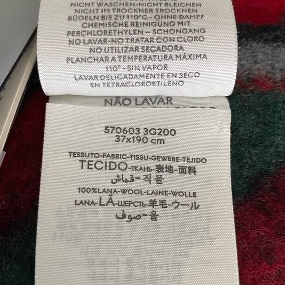 🔥🔥🔥new Authentic GUCCI scarf 100% wool - Picture 7 of 10